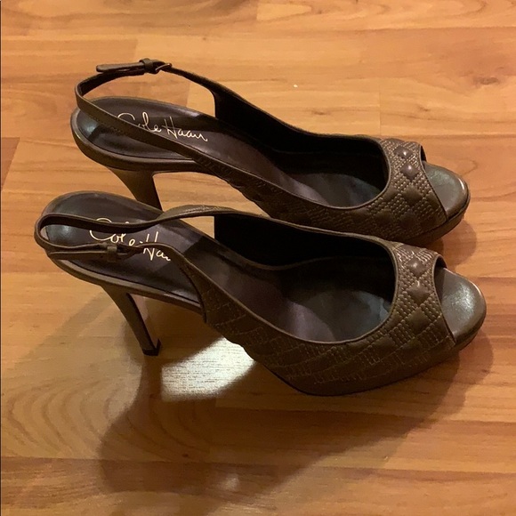 Women’s Cole Haan Stephanie Heels. Sz. 9.5 - Picture 2 of 3